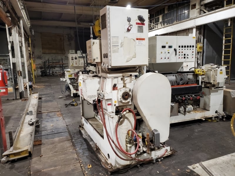 2.5" Davis Standard #25IN25, cold feed rubber extruder, 20:1 L/D, 17.26:1 G/B, 40 HP, 1994 - Image 9
