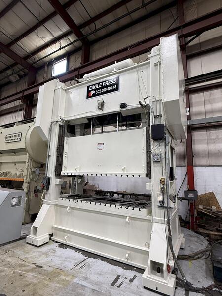 300 Ton, Eagle #SC2-300-108-48, straight side double crank mechanical press, 12" stroke, 38" Shut Height, air - Image 3