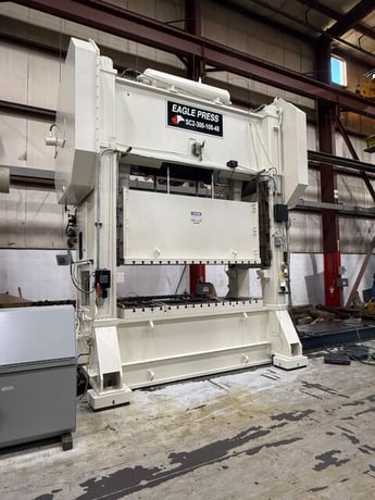 300 Ton, Eagle #SC2-300-108-48, 12" stroke, 32" Shut Height, 6" adj., 48" x 108" bed, 30" window, Omnilink - Image 3