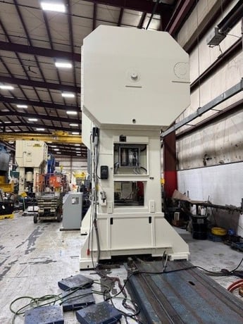 300 Ton, Eagle #SC2-300-108-48, 12" stroke, 32" Shut Height, 6" adj., 48" x 108" bed, 30" window, Omnilink - Image 7