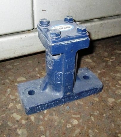 NAVCO #BH-1-1/4, Pneumatic Bin Hopper Vibrator, 1/16"-1/8" wall thick - Image 2