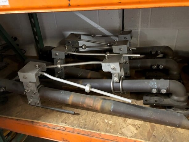 1200 Amp. Seeco, 69 KV 2 way switch, (3) 600 Amp monorupters, motor operator - Image 3