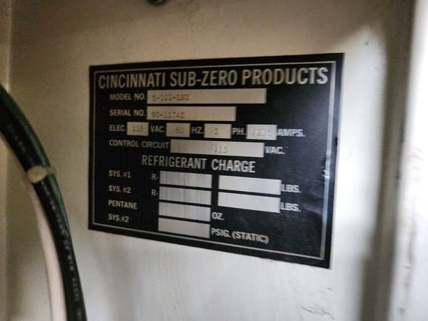 Cincinnati Sub Zero #T-122-LN2" liquid nitrogen heavy duty industrial freezer, 122 cu.ft.,hydraulic lid - Image 9
