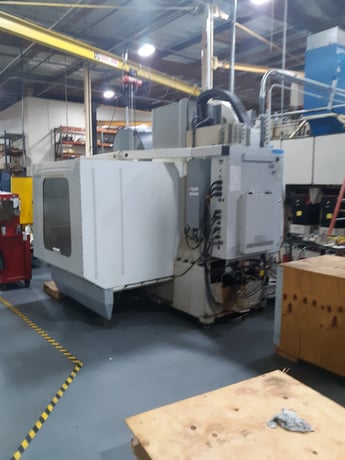 Haas #VF-5, vertical machining center, 50" X, 26" Y, 25" Z, 8100 RPM, 30 side mount tool changer,probe, 2007 - Image 3
