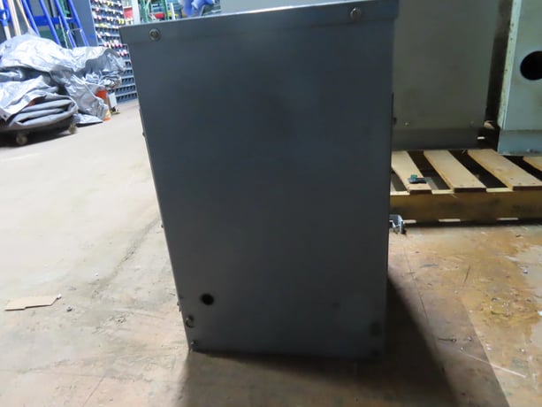 15 KVA 480 Primary, 480Y/277 Secondary, Square D 15T76H transformer, type 2 enclosure, 1 yr warranty - Image 5