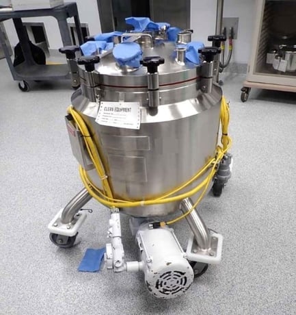 26 gallon Mueller, Sanitary Reactor w/Bottom Mounted Mixer, 20" diameter x 20" T/T, 3' 3" OAH, 1/4 HP - Image 1