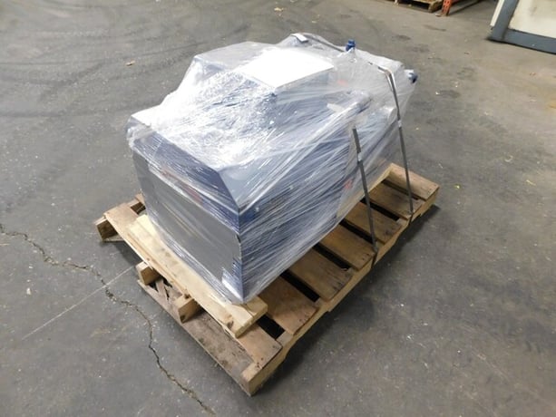 1780 RPM, Flender #NFJ/46405628, gear drive for mixer, 55 KW, 13985.00 :1 ratio, new - Image 3