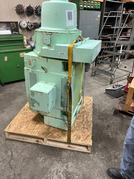 250/300 HP 890 RPM General Electric, Frame L509TP-24, VHS, vertical hollow shaft, 460 Volts (2 available) - Image 2
