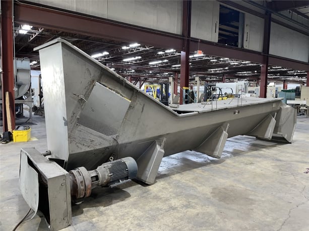 24" diameter x 20' 6" long, Wolfking, Stainless Incline Screw Conveyor, 3/8" Flights Paced 18" Apart, 9" - Image 3