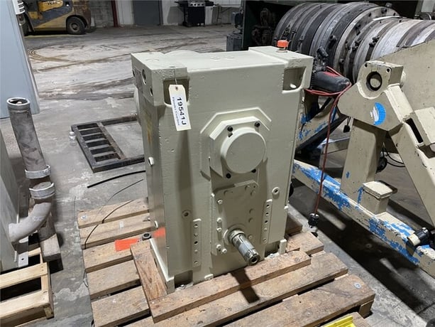 350 HP @ 1750 RPM Flender #BA-5105-03.03+BA-7300-01.05, Gearbox, 160 RPM Out, 10.93:1 Ratio - Image 1