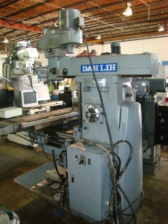 Dah Lih #GH2200, Horizontal And Vertical Milling Machine, 51.2" x11" table, 1988 - Image 1