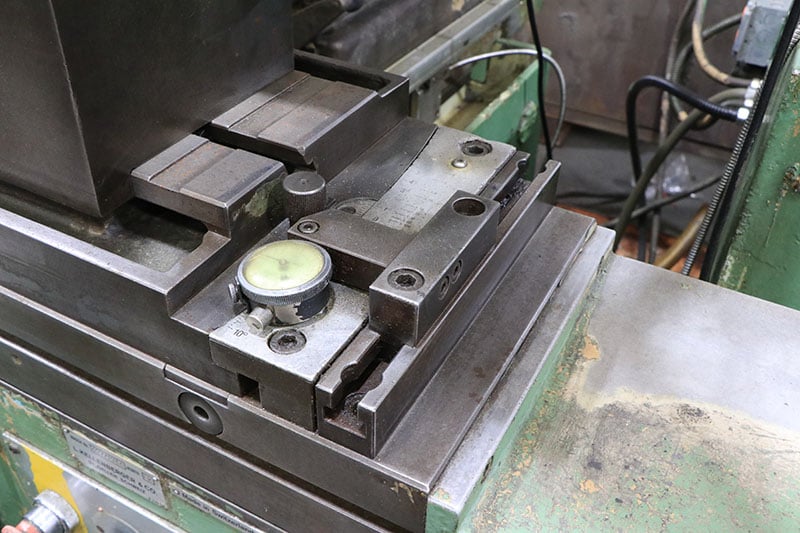 9" x 24" Kellenberger #600U, OD/ID cylindrical grinder, 16" x 2" x 5" wheel, Acu-Rite digital read out - Image 6