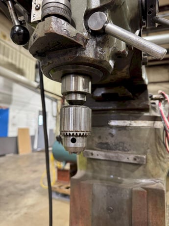 Yamazen #YC-1-1/2VA, vertical mill, 9" x42" table, 80-2720 RPM, 5" quill travel, 2 HP, 1978 - Image 10