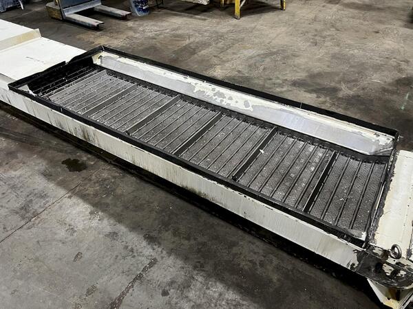 34" x 360" Mayfran #Consep-2000, chip conveyor, coolant tank, 2001 - Image 2