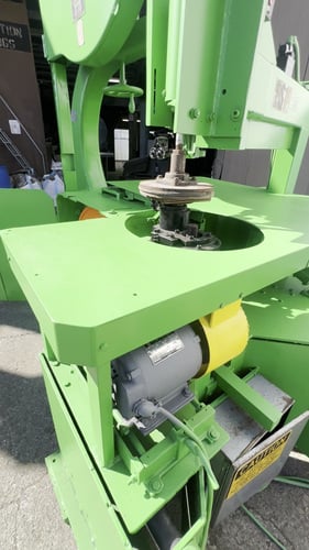 Oliver, bandsaw circle cutting machine, 5 HP, 720 RPM, serial #15171f5 - Image 5