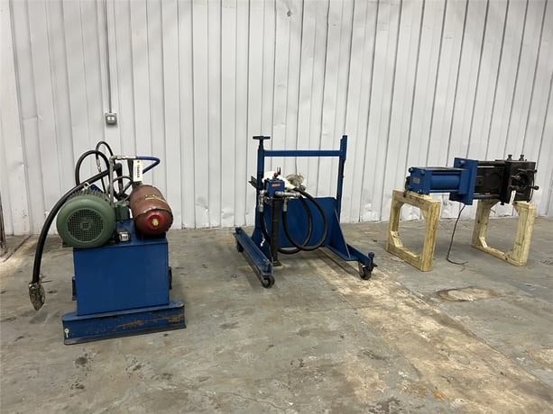 6" Berlyn #BCM-6000, screen changer, hydraulic power pack w/ accumulator - Image 8
