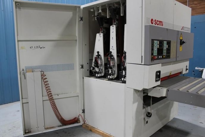 42" SCM #Sandya-15-S, 3-Head Wide Belt, 43" x 103" abrasive belt, 4 HP conveyor, 2005 - Image 6
