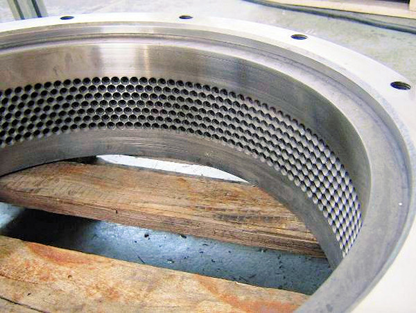 Nova Pellet #N-Midi-90KW, Pellet Mill, 2315 lb/hr, 120 HP, 0.31" pellet diameter, 15.7" die, 2" die I.D. - Image 2
