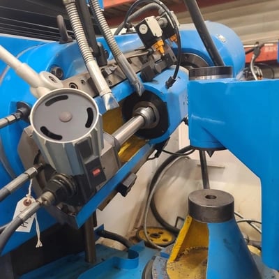 Vanguard #YB3120K, vertical automatic gear hobber, 200mm max diameter, 7.67" cutter slide, 5" max hob - Image 8