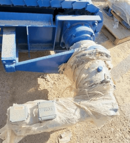 Petimex Apron Feeder, 30" wide pan, 10' length,steel reinforced chassis,dual chain rows - Image 9