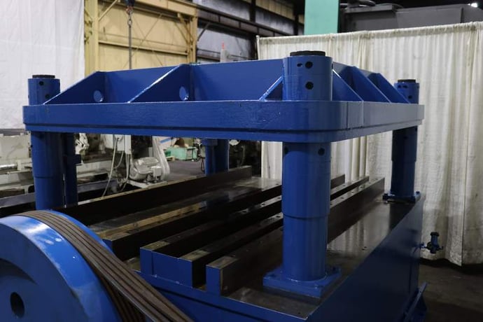 60 Ton, 4-Post cut-off press, 1 stroke, 22" open height, 90" L x 75" W bed, 15 HP, #76179 - Image 8