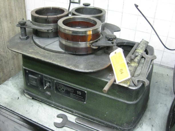 15" Lapmaster #15, Bench Top Lapping/ Polishing Machine - Image 1