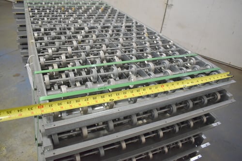 32" wide x 5.8' long, Gravity skate wheels conveyor roll-case, 26 sections - Image 3