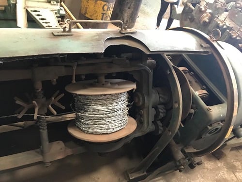 Wafios #STDH, barbed wire machine,.06"-.126" dia of line wires,.055"-.098" dia of barbed wires - Image 1