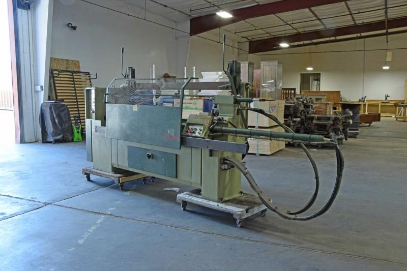 Centauro #T5-1600, Hydraulic Copy Lathe, 63" between centers, 4/5.5 HP, 4500 RPM, 19 FPM carriage, 24 FPM - Image 4