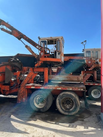 C & C #400XL, logger baler, 84" x 240" up to 90" loading chamber, 2004 - Image 1