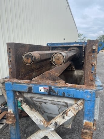 Shredding Systems Inc. (SSI) #M100E, shear shredder, 41" x 63" cutting chamber, 200 HP - Image 8