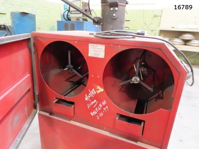 107 sq.ft., Micro Air #MC810, air cleaner, 120V. input, (2) high efficiency catridges, 1996 - Image 3