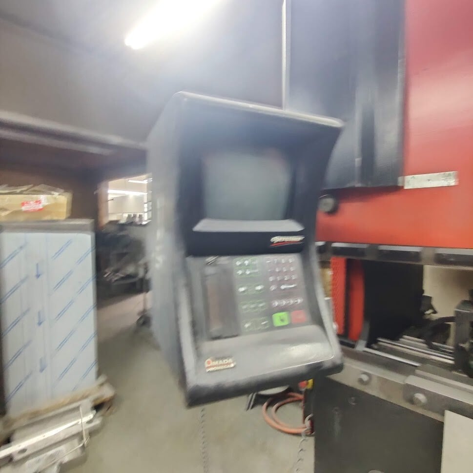 138 Ton, Amada Promecam #HFBO-125-40, 6' -Axis CNC press brake12'OA, 7" stroke, 16.1" throat, 28" auto Back - Image 4