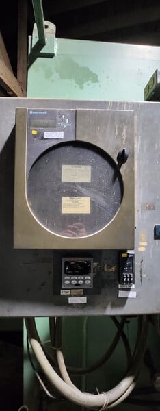 36" width x 24" H x 68" D Holcroft draw furnace with load table & 5 like new baskets, 1200° - Image 4