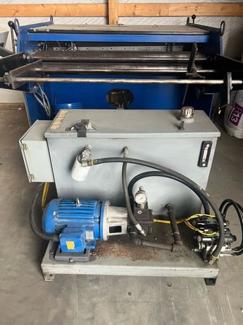 44" Kentex coil slitter, 28 gauge, 6 knives, new controls - Image 5