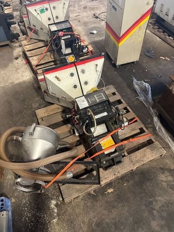 Maguire #WSB-140R, 3 componet blender, 350-450 lbs/hr., serial #104035-21 - Image 2