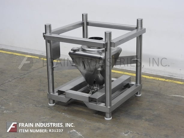 Tote System, 150 liter 316 Stainless Steel tote/bin, 25" W x 25" L x 25" D vessel, 9" diameter discharge with - Image 5
