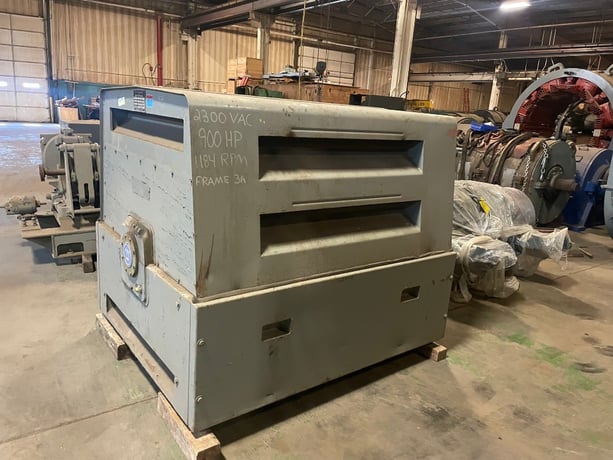 900 HP 1184 RPM Westinghouse, Frame CS-3A, induction motor, 1.15 service factor, 2300 Volts - Image 1
