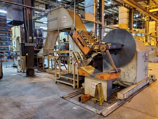 15000 lb. Coe Press Equipment, Servo feed line, 30" x .250", uncoiler, 7-roll straightener, Servo feeder - Image 1