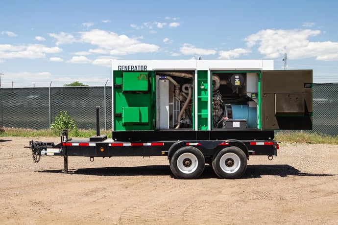 240 KW Multiquip #DCA300SSJU4F, standby diesel generator, J Deere engine, 2015, #089438 - Image 3