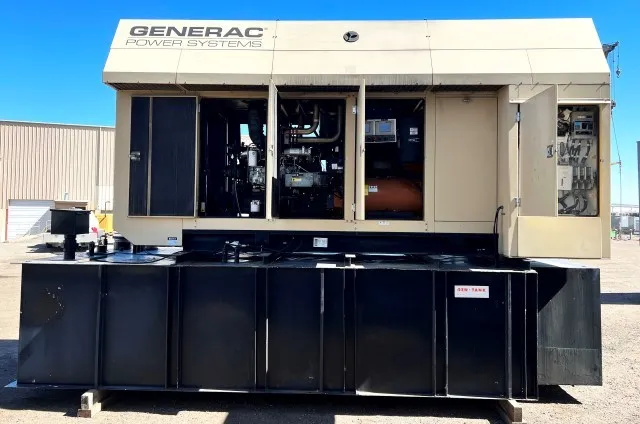 600 KW Generac #8954060100, standby diesel generator, 277/480 Volts, Mitsubishi engine, 2007, #089151 - Image 3