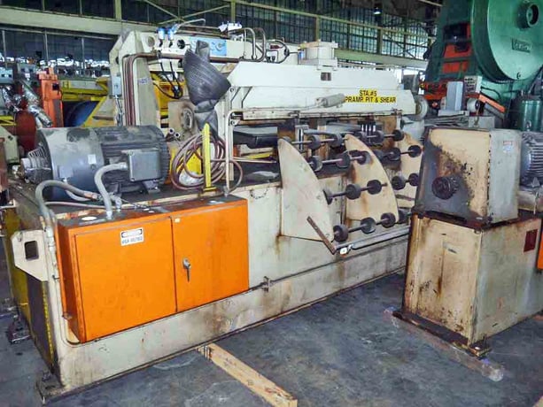60" x .06" Sesco #49-406, servo feeder, 200 FPM, Trabon automatic lube - Image 2