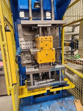 10 Ton, XU SHI #HAG E 10 Z, Vertical Mold Injection Press, 2021 #2 - Image 4