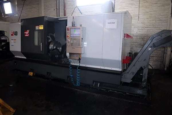 Haas #ST-40, 34.5" swing, 15" chuck, 4" bar, 44" centers, A2-8, 2400 RPM, 40 HP, 2019 - Image 5