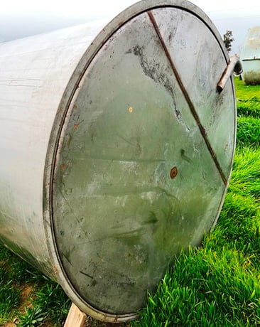 2400 gallon Stainless Steel single wall storage tank, 5' 6" dia. x 14' H, cone top, flat bottom - Image 5
