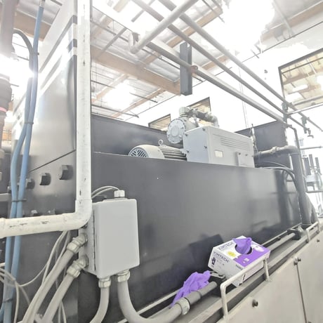 200 Ton, Accudyne, 36" x 72" hydraulic vacuum press, 750° heated plattens - Image 3