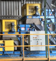 PMDS #45/120, double drum magnetic separator, 48" face top fed drum magnets - Image 1