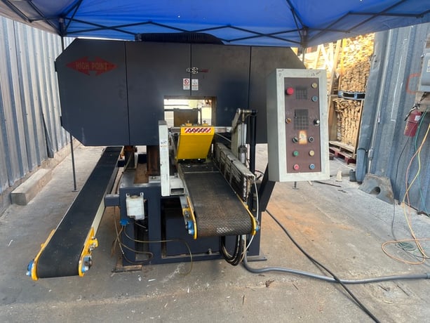 High Point 12" Resaw with Return Conveyor - Image 1