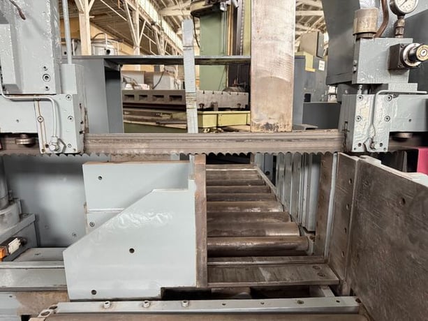 33" x 25" Behringer #HBP-650A, automatic horizontal band saw, 346" x 2.62" blade, 1997 - Image 3