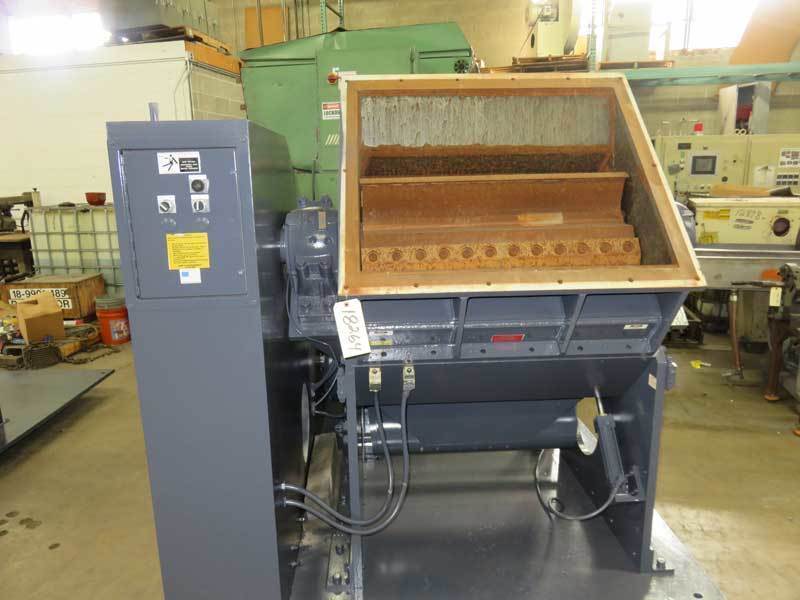 22" x 38" Sem Nemor #G2238, granulator, 100 HP, 5 knife solid rotor, 1 HP hydraulic assist - Image 6